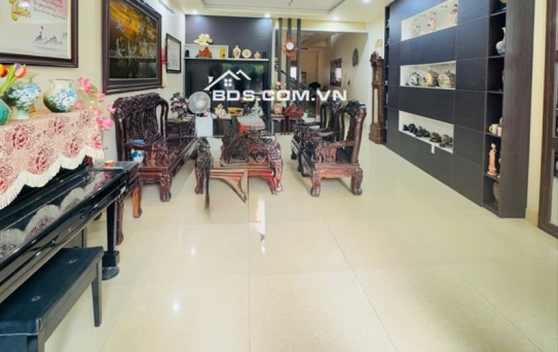 Bán Nhà Mặt Đường 213m²  Trung Tâm Kiến An – Trần Thành Ngọ, Hải Phòng – Vừa Ở Vừa Cho Thuê, Dòng Tiền Ổn Định